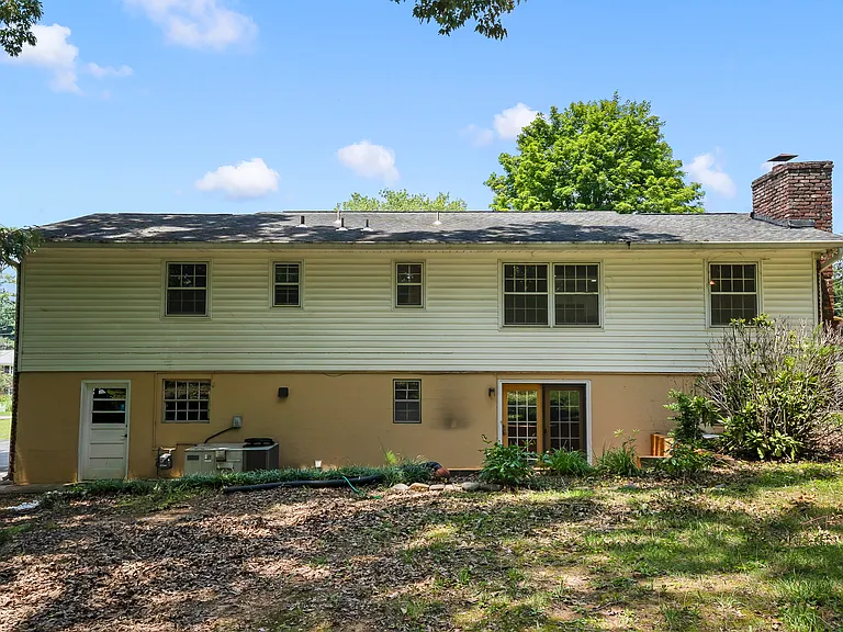 7720 Devonshire Dr — Photo 30