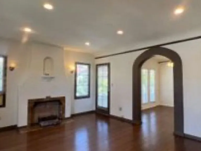 1171 Huntington Dr — Photo 11