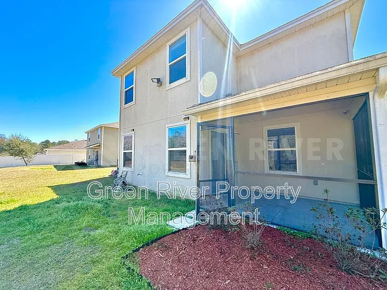 8704 Lake George Cir W — Photo 40