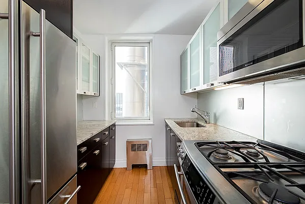 Sold by Anchor Associates | media 2