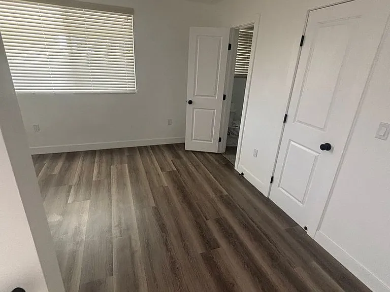 6909 Otis Ave — Photo 2