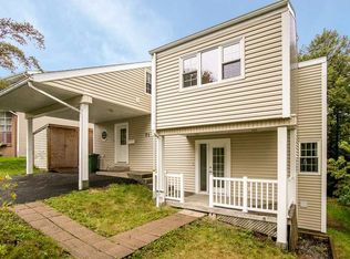71 Bayview Rd, Halifax, NS B3M1N8