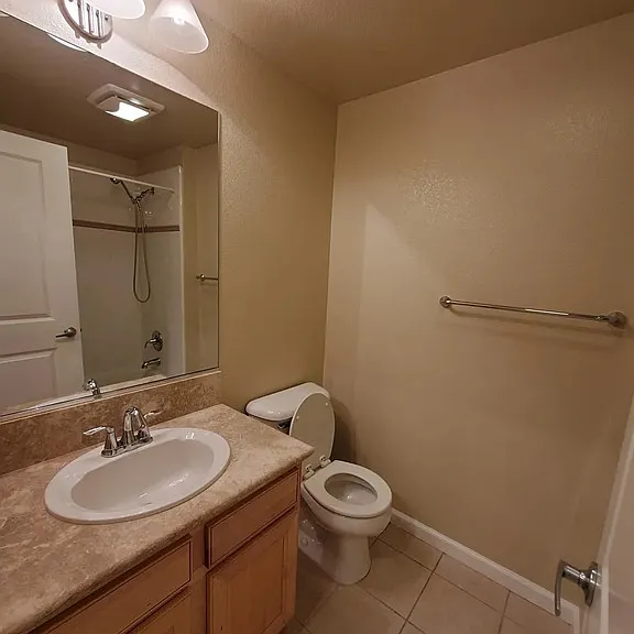 51 Bassett St — Photo 8