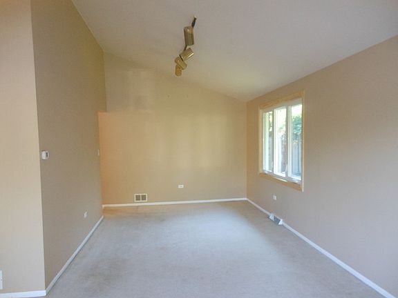 3rd image of 15652 Trailside Dr