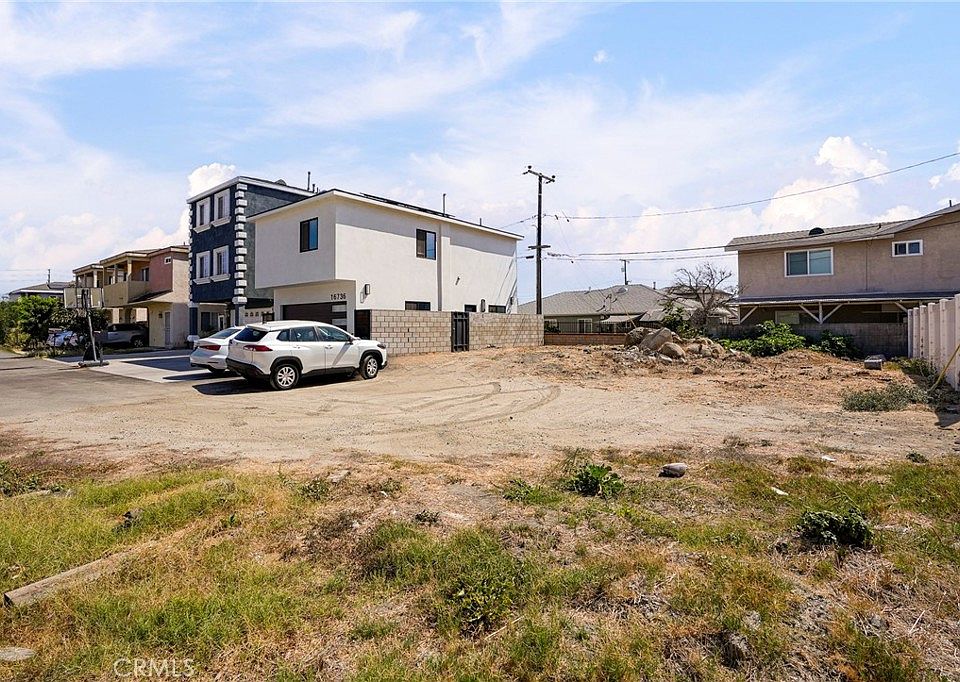 2nd image of 1 Elmcroft Ave Lot 23