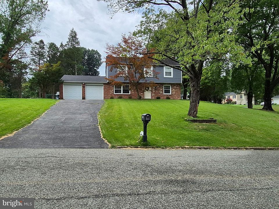 1st image of 1446 Riverwood Ln