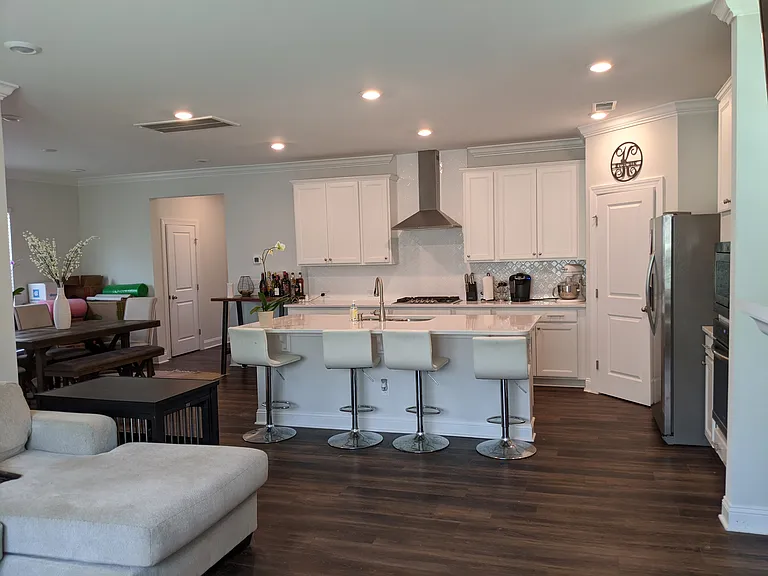 325 Ivy Arbor Way — Photo 10