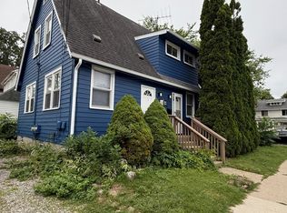900 Woodlawn Ave, Ann Arbor, MI 48104