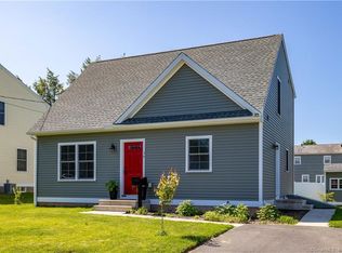 39 Spier Ave, Enfield, CT 06082