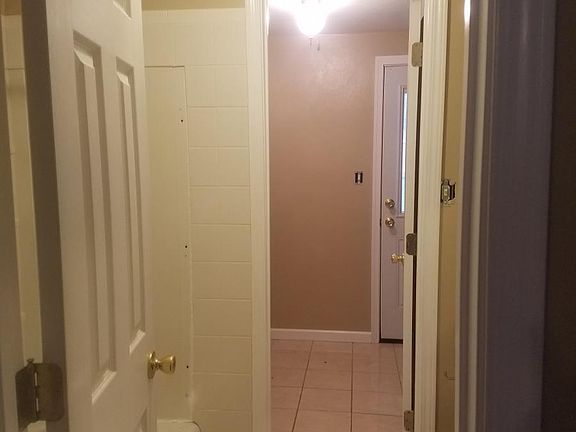 Bath/Utility