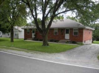 607 SE Florence Ave APT A, Lees Summit, MO 64063