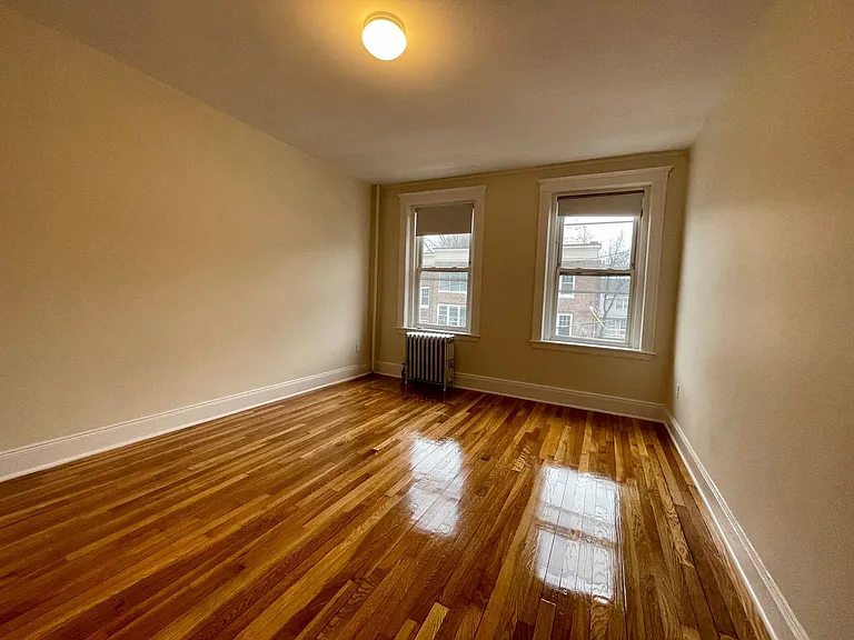 16 Vinal St #8 — Photo 9