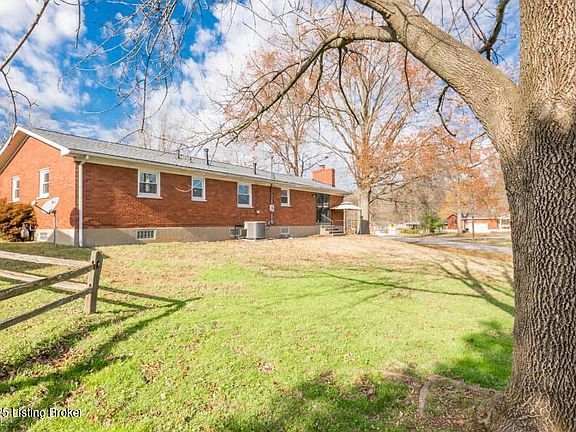 4th image of 1112 Hennepin Dr