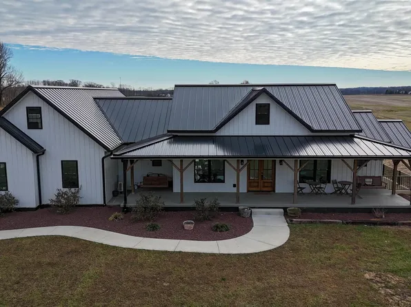 5121 W County Road 550 N, Petersburg, IN 47567