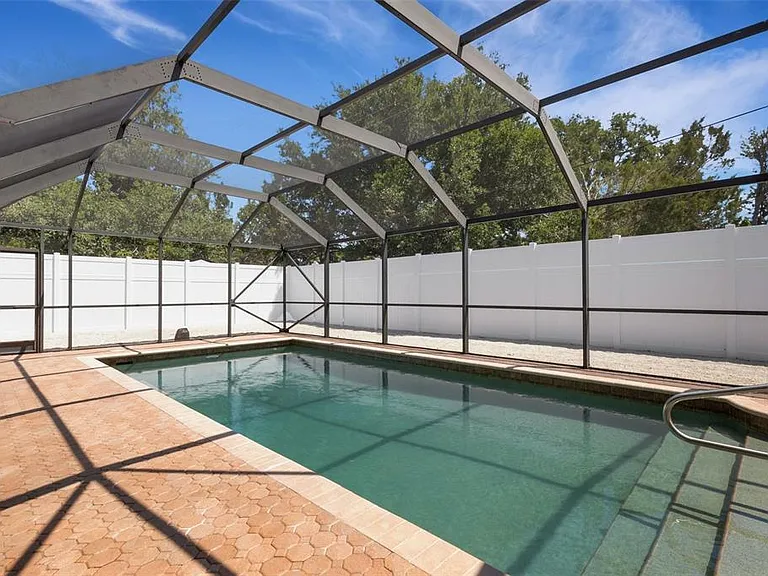 4645 Hunter Ridge Dr — Photo 55