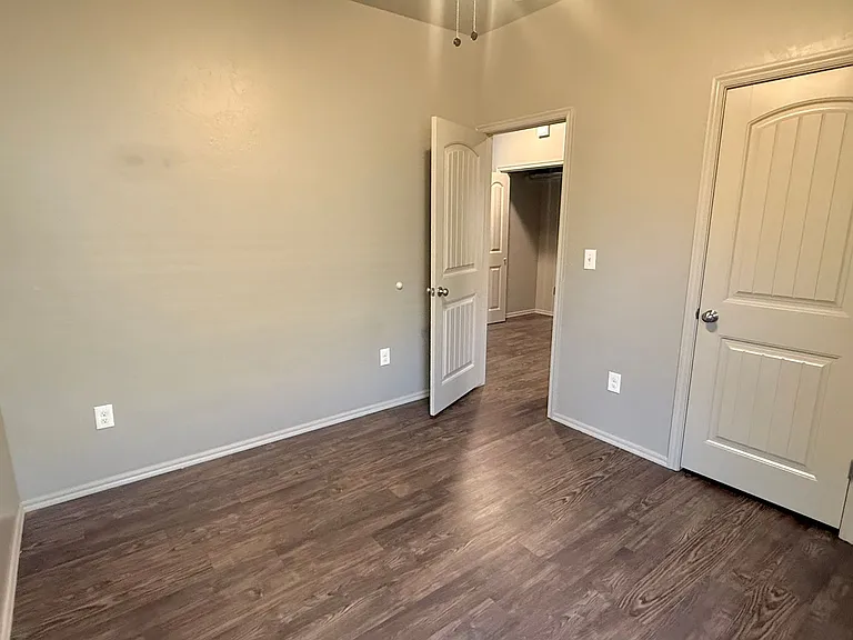 11214 Coachmans Rd — Photo 12