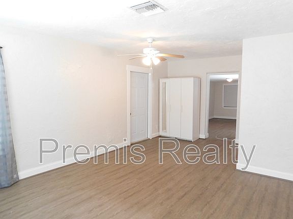 3rd image of 5156 5th Ave S