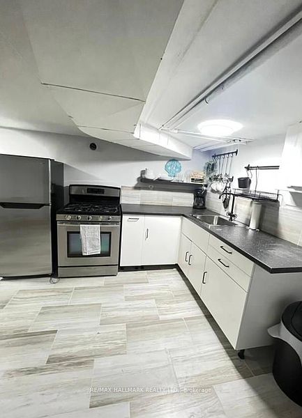 Toronto House for rent - 2 Bedrooms — photo 6