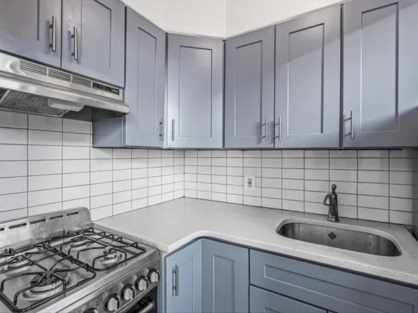 67-30 Clyde Street image 8 of 11