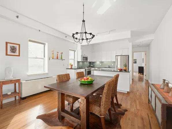 304 West 115th Street 5B image 2 of 13