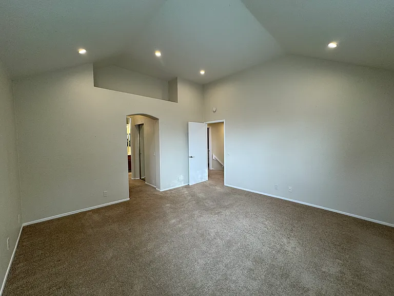 Master Bedroom #4