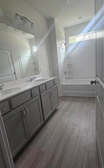 188 Graham Cir — Photo 8