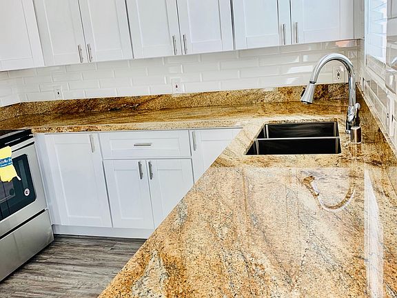 2nd image of 311 Linda Way APT 8