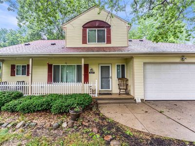 6834 Glendale Rd, North Ridgeville, OH, 44039