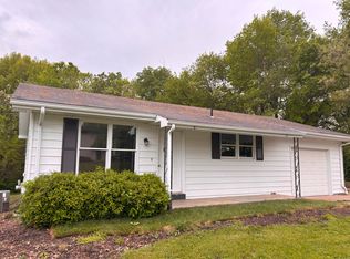 1184 Mueller Rd, O'Fallon, MO 63366