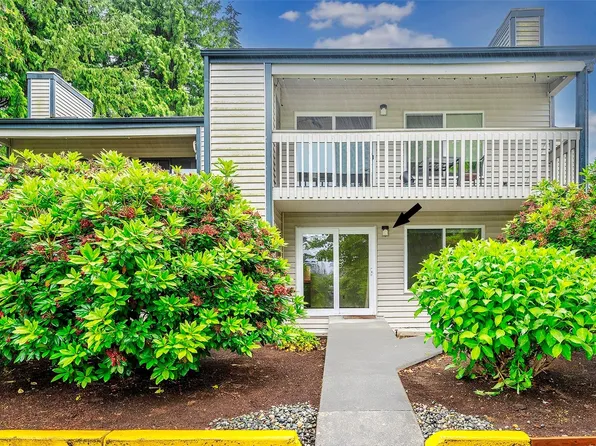 4403 216th Street SW #A, Mountlake Terrace, WA 98043
