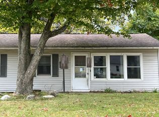 228 1st St, Wadsworth, OH 44281