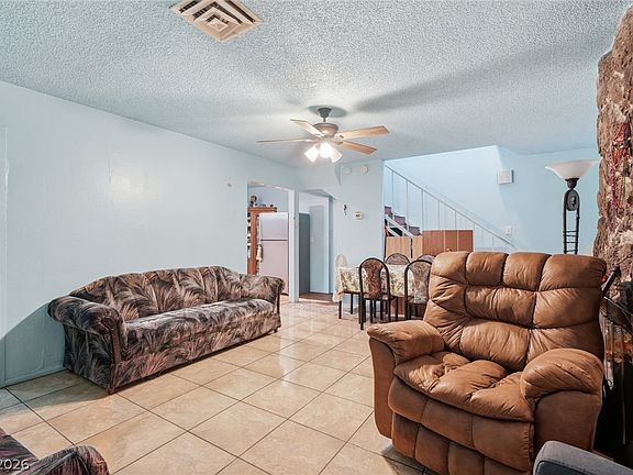 4th image of 3978 Voxna St