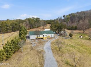 1530 Tom McCall Rd, Maryville, TN 37801