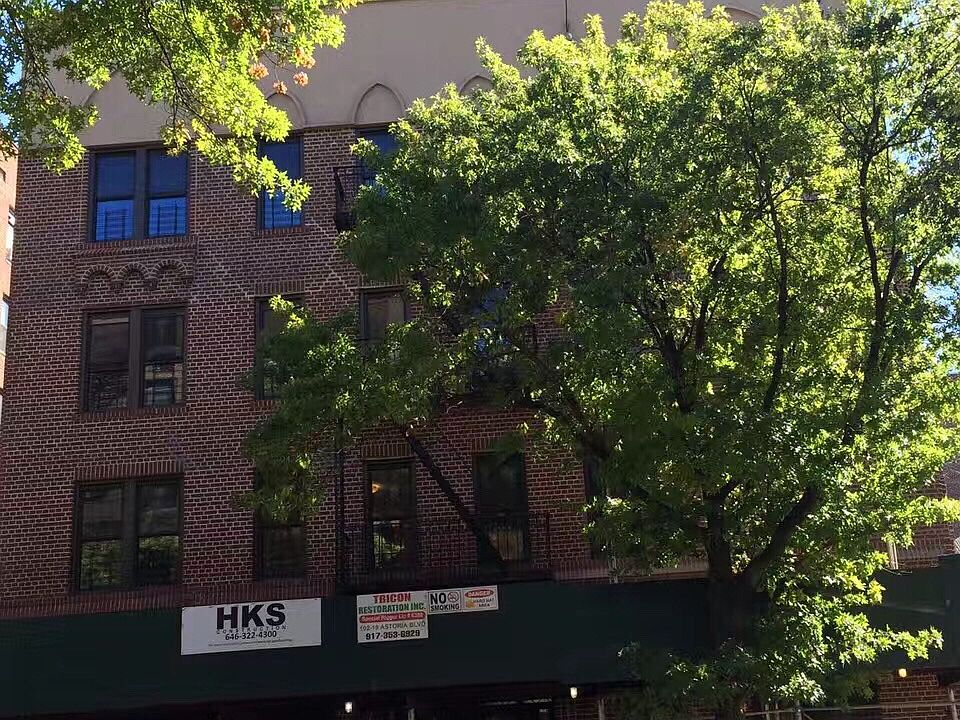 1st image of 13230 Sanford Ave #23