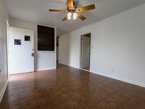 4th image of 5434 Plumtree Dr