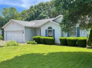 834 E Wildflower Dr, Ellettsville, IN