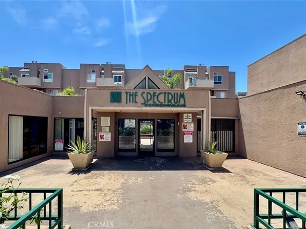 450 E 4th St APT 337, Santa Ana, CA 92701