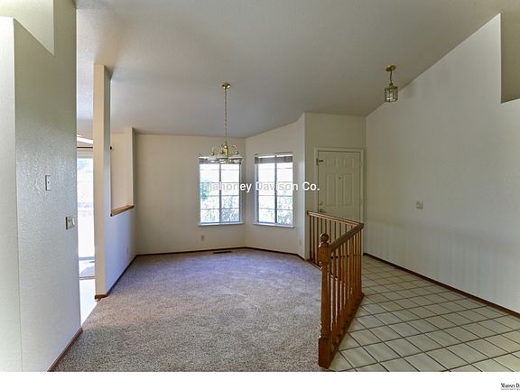 2nd image of 718 Newcastle Ct