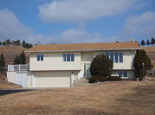 6500 County Road 12 W, Minot, ND 58701