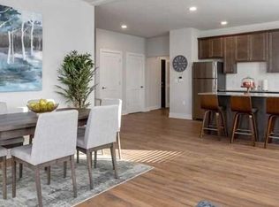 500 Van Bussum Ave APT 206, Garfield, NJ 07026