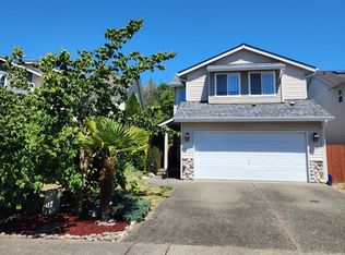 10910 185th Ave E, Bonney Lake, WA 98391