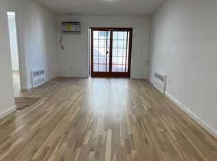 27-10 Astoria Blvd #2E, Astoria, NY 11102