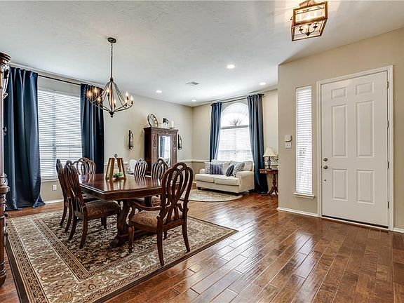 5th image of 3633 Brewster Dr