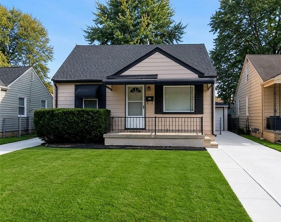 1st image of 12760 Sarsfield Ave