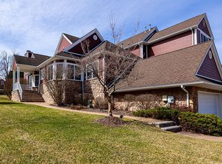 1 Turnberry Ln, Hamburg, NJ