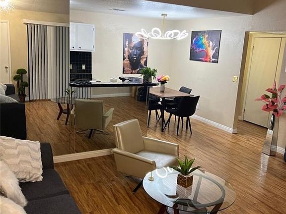 5th image of 5131 Lindell Rd Unit 205