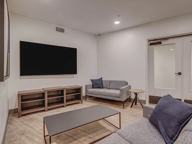 The Focal Apartments — Photo 31