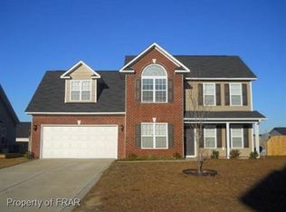 1218 Snowy Egret Dr, Fayetteville, NC 28306