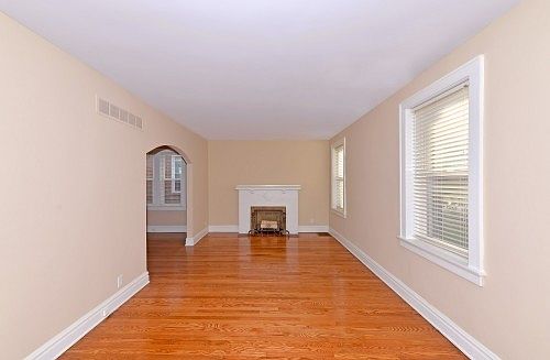 5th image of 5627 Lisette Ave