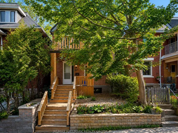 133 Spadina Ave #2, Ottawa, ON K1Y 2C2